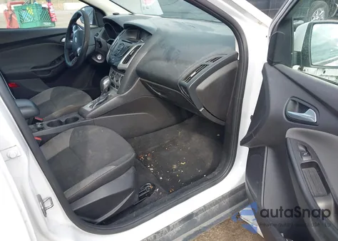 2014 Ford Focus Se z USA, uszkodzony, nr VIN 1FADP3F25EL306615